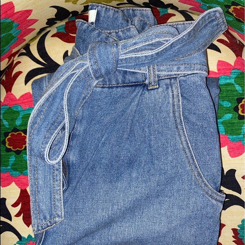 SALE!!!!✨✨H&M ✨ paper bag waist jeans